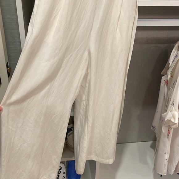 Greylin white linen jumpsuit, size XS - Picture 3 of 7